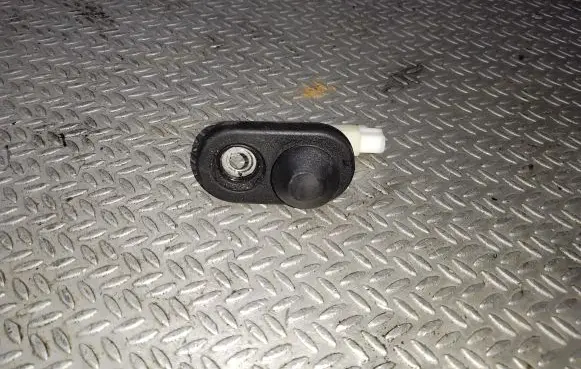 Mazda CX-7 Front door sensor 