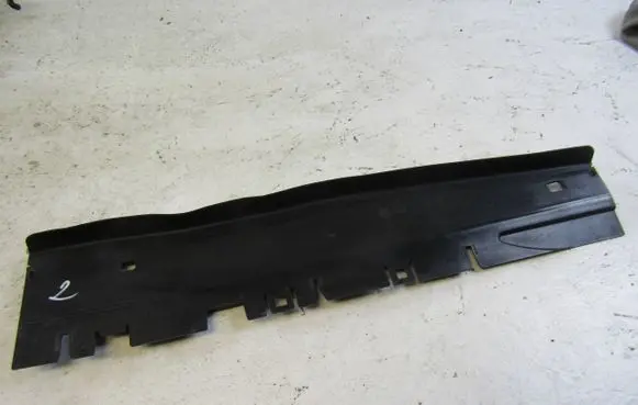 Intercooler air guide/duct channel