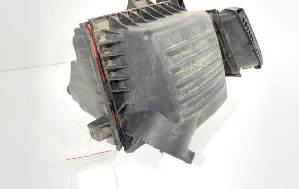 Air filter box