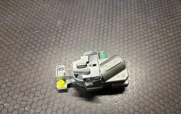 Steering wheel lock