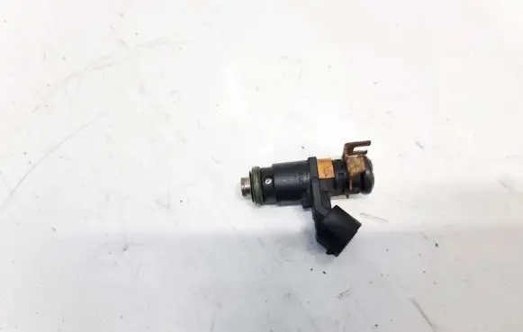 Seat Ibiza IV (6J,6P) Fuel injector 03C906031