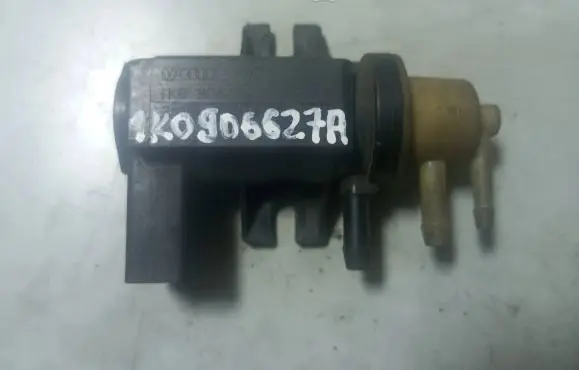 Skoda Octavia Mk1 (1U) Vacuum valve 1K0906627A