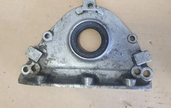 Audi Coupe other engine part 056103153