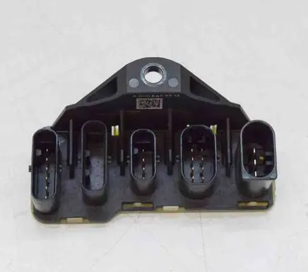 Mercedes-Benz E W213 Current control relay A0005459712