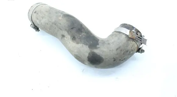 Volkswagen PASSAT B7 Engine coolant pipe/hose