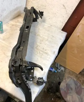 Volkswagen Tiguan Front bumper cross member 5na807611