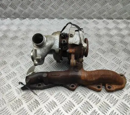 Volkswagen Golf VII Turbo 8218660009 04L253056P
