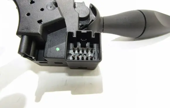 Ford Focus Wiper switch Nėra
