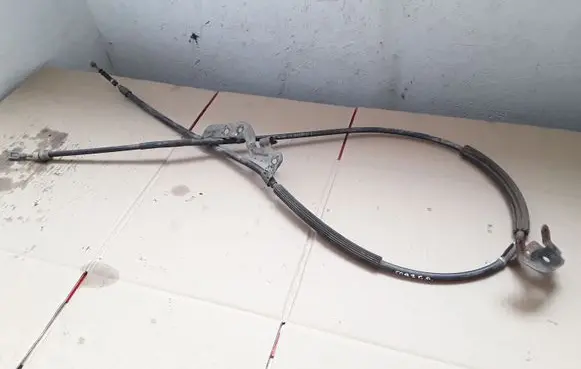 Seat Exeo (3R) Handbrake/parking brake wiring cable 8E0609722AQ