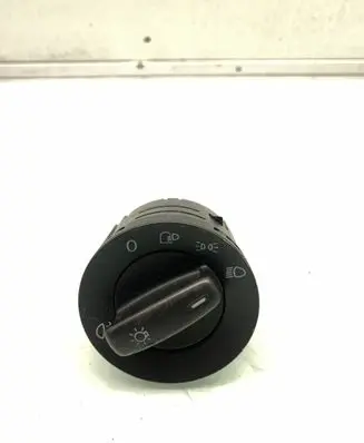 Volkswagen Golf V Light switch 1K0941431