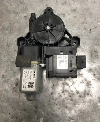Front door window regulator motor