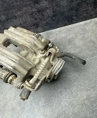 Audi A4 S4 B6 8E 8H Rear brake caliper 8E0615424G
