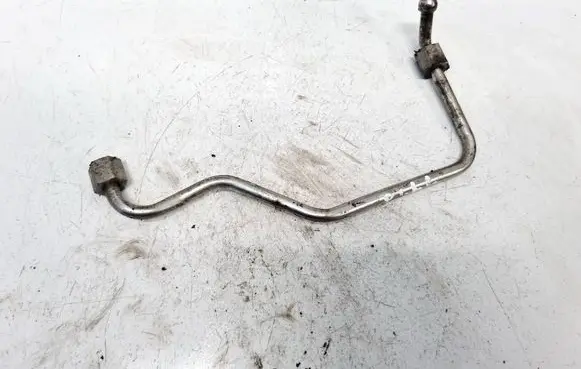 Audi TT TTS Mk2 Fuel line pipe 