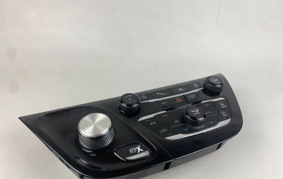 Chrysler Pacifica Climate control unit P6XY191X8AA 68240089AN 3K2751D0232