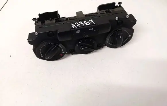 Volkswagen Golf V Climate control unit