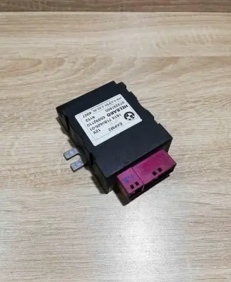 BMW 5 E39 Fuel injection pump control unit/module 7180426 55892110