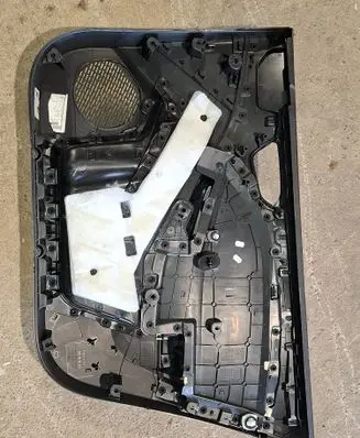 Renault Clio V Front door card panel trim 809015551R