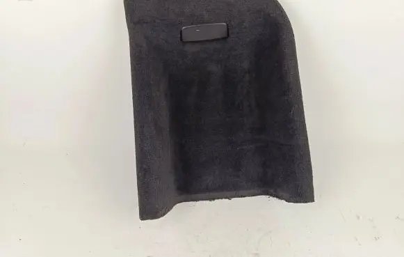 Trunk/boot lower side trim panel