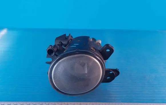 Mercedes-Benz CLS C219 Front fog light 1305200028 ZGS009 A2518200756