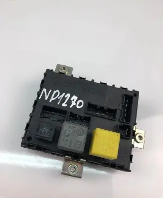 Fiat Punto (176) Fuse box set 46412170