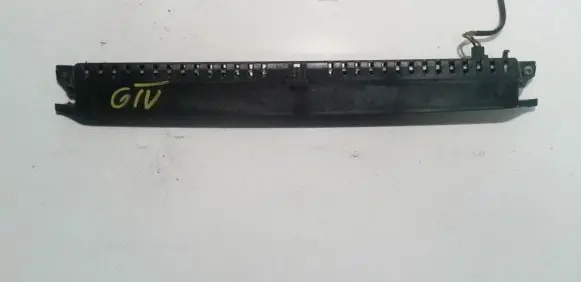 Volkswagen Golf IV Third/center stoplight 1J6945097C