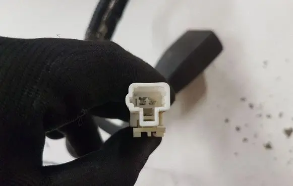 KIA Magentis Front seatbelt buckle 070622