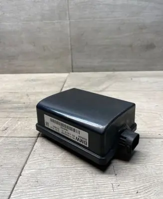 BMW 3 F30 F35 F31 Distronic sensor radar 6860182 1211180414