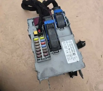 Fiat 500 Fuse box set 00519591610 28397413 116RI000674
