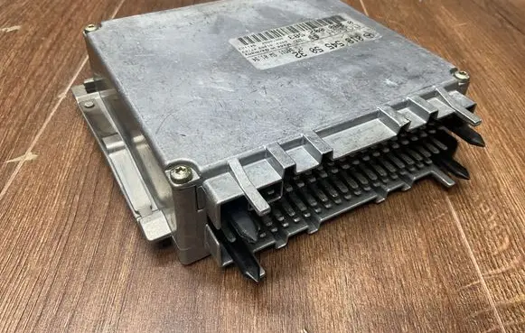Mercedes-Benz S W140 Engine control unit/module 0185455032 0280002583