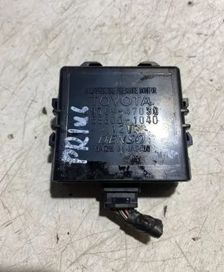 Toyota Prius (XW30) Tire pressure control unit 89769-47030