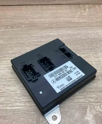 Mercedes-Benz E W211 Comfort/convenience module 2115450532