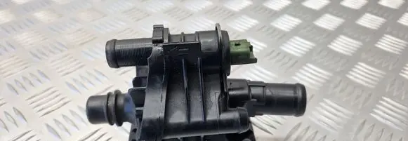 Ford Focus C-MAX Thermostat housing 9647767180