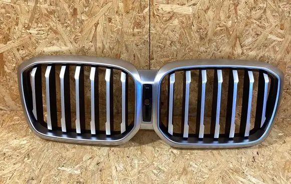 BMW X3 G01 Front grill 10627111 40505404de