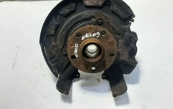 Skoda Octavia Mk3 (5E) Front wheel hub 