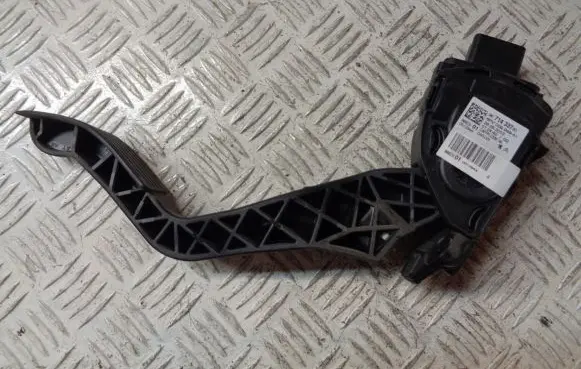 Peugeot 2008 I Accelerator throttle pedal 9671433780