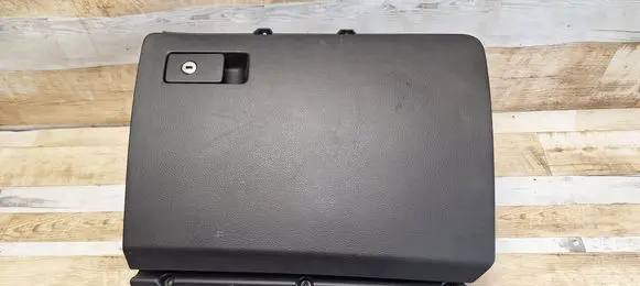 Volkswagen PASSAT B6 Glove box 3C1857114 P0108696 T00242261