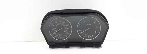 BMW 1 F20 F21 Speedometer (instrument cluster) 6843054 62106843054
