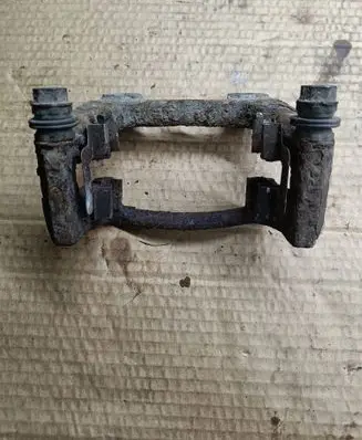 Skoda Yeti (5L) Rear brake caliper