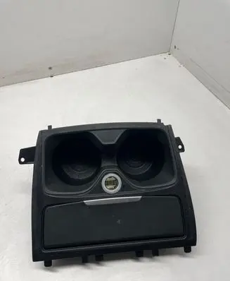 BMW 1 F20 F21 Cup holder front 9207320 51169207320