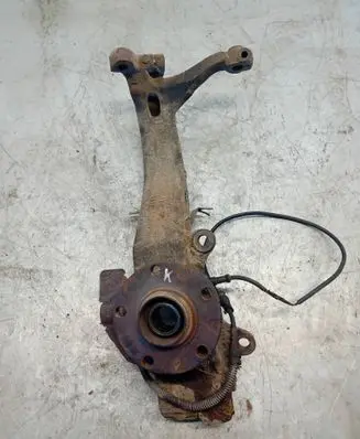 Audi A8 S8 D2 4D Front wheel hub spindle knuckle 4D0407257