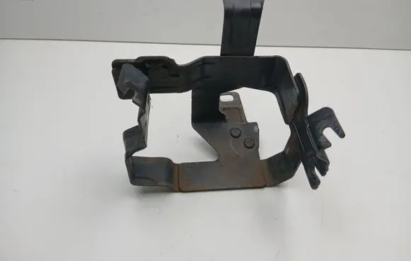 Volvo V60 Power steering pump mounting bracket 31329016