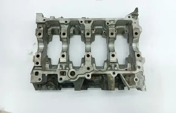 Toyota Corolla Verso AR10 Crankshaft Holder 8FA1928 31F11080