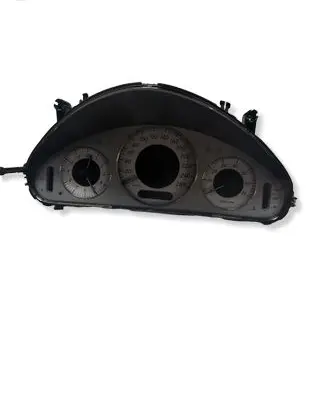Mercedes-Benz E W211 Speedometer (instrument cluster) A2115404711 1100802501 025976