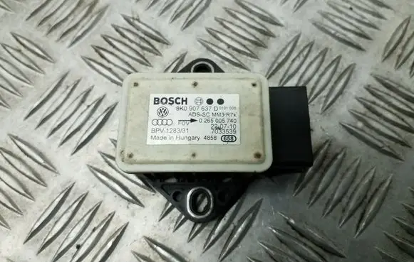 Audi A4 S4 B8 8K ESP acceleration yaw rate sensor 8K0907637D