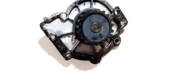 Volvo V70 Water pump
