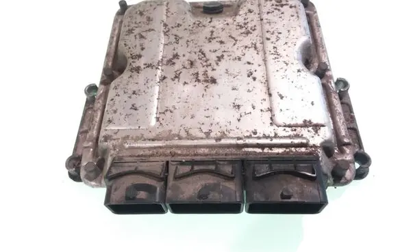 Renault Laguna II Engine control unit/module 8200153946 0281010556