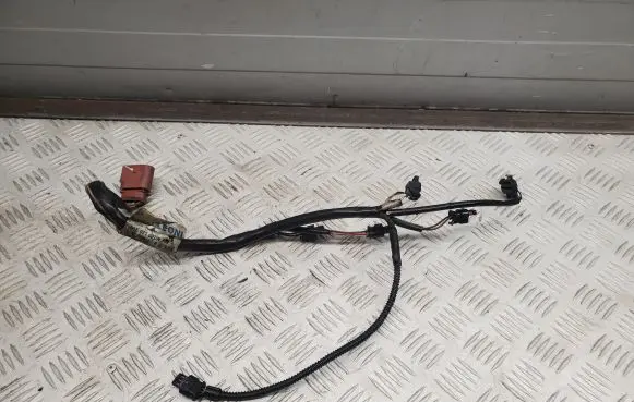 Audi Q5 SQ5 Fuel injector wires 06E971627N