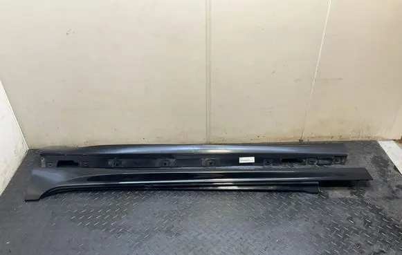 BMW 6 F06 Gran coupe Sill 8052653 15857711 15857111