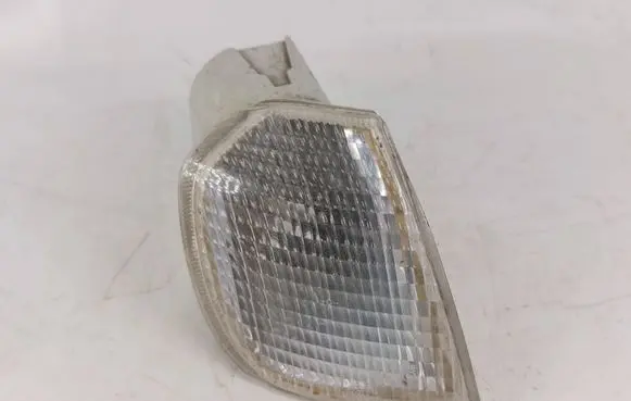 Alfa Romeo 145 - 146 Front indicator light 143242R 143242