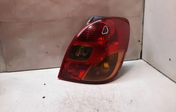 Toyota Corolla Verso E121 Rear/tail lights